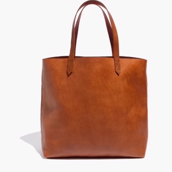Madewell Handbags - Madewell transport tote in English saddle